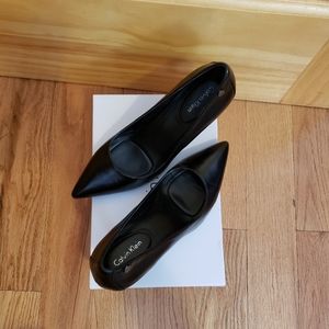 Calvin Klein Nadine Heels (Size 7.5)